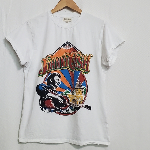 Johnny Cash Graphic Distressed Tee - Picture 2 of 10